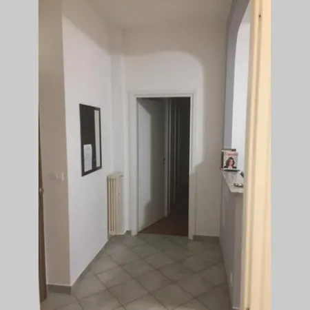 Santa Rita Corso Cosenza 1 Minuto Inalpi Arena Concerti Ex Palaalpitour 8 Min Dal Centro 7 Min Ospedale Molinette 6 Min Politecnico Parcheggio Libero Gratuito Appartamento Torino