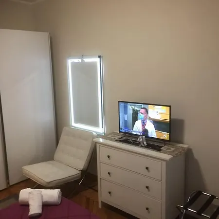 Santa Rita Corso Cosenza 1 Minuto Inalpi Arena Concerti Ex Palaalpitour 8 Min Dal Centro 7 Min Ospedale Molinette 6 Min Politecnico Parcheggio Libero Gratuito Appartamento